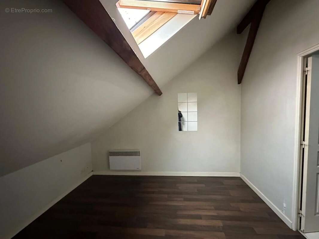 Appartement à SAINT-MAUR-DES-FOSSES