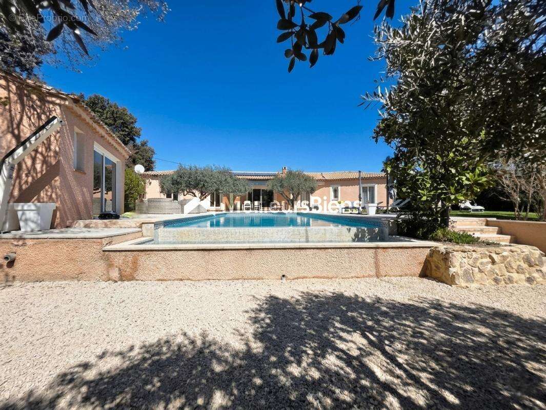 Maison à SALON-DE-PROVENCE