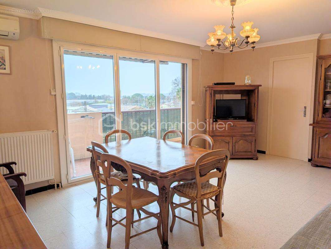 Appartement à NIMES