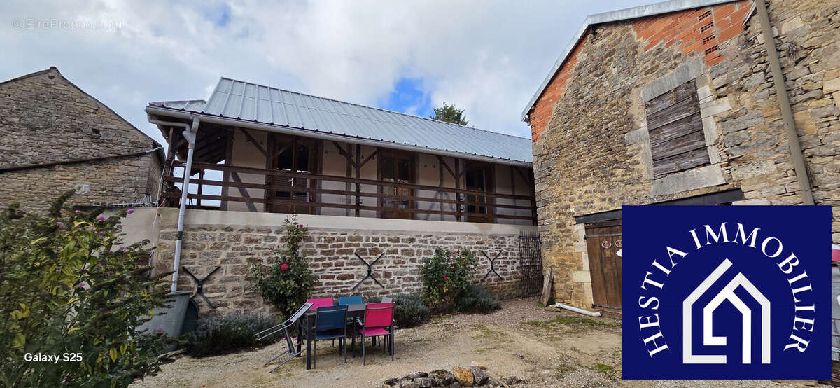 Maison à VITTEAUX
