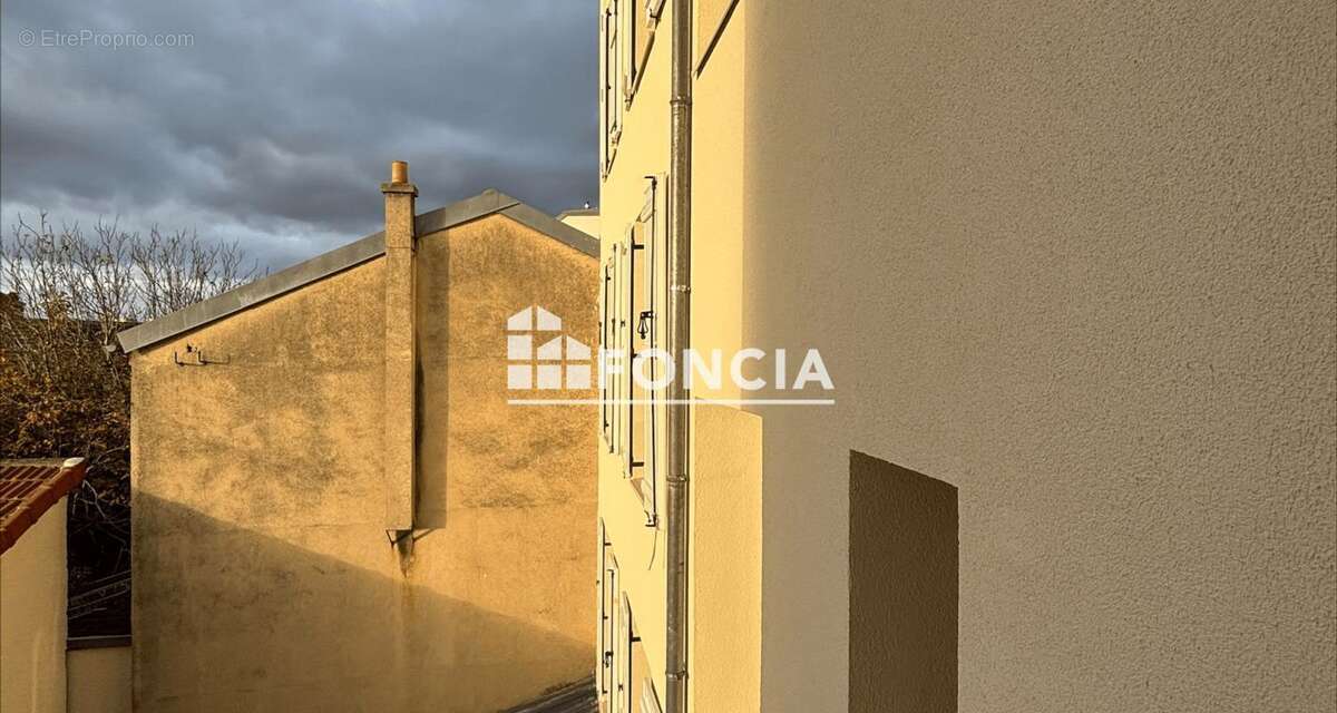 Appartement à GENNEVILLIERS