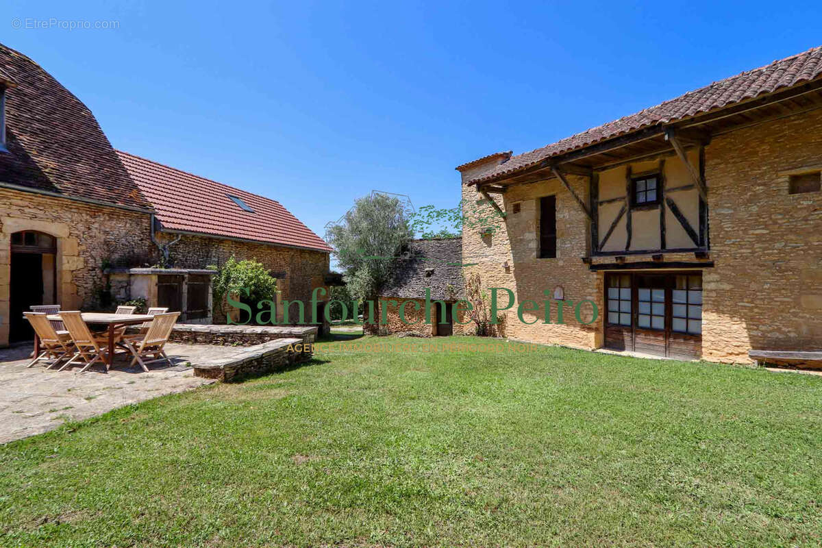 Maison à SARLAT-LA-CANEDA