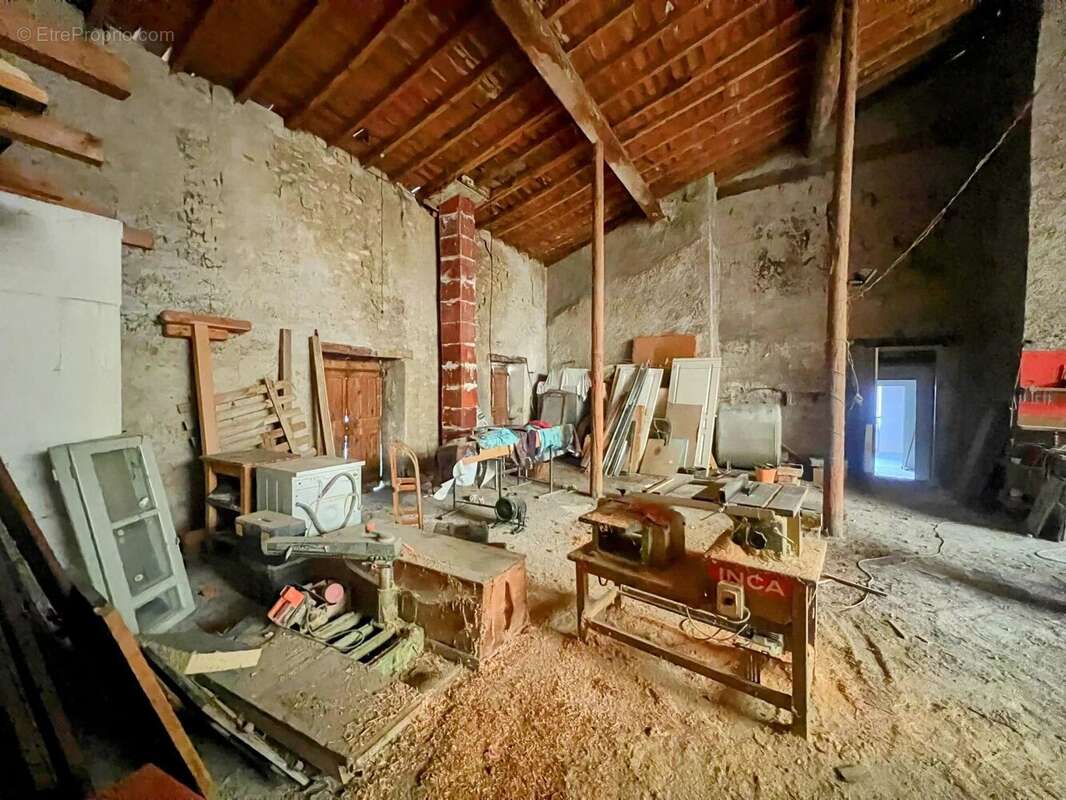 Appartement à CHALABRE