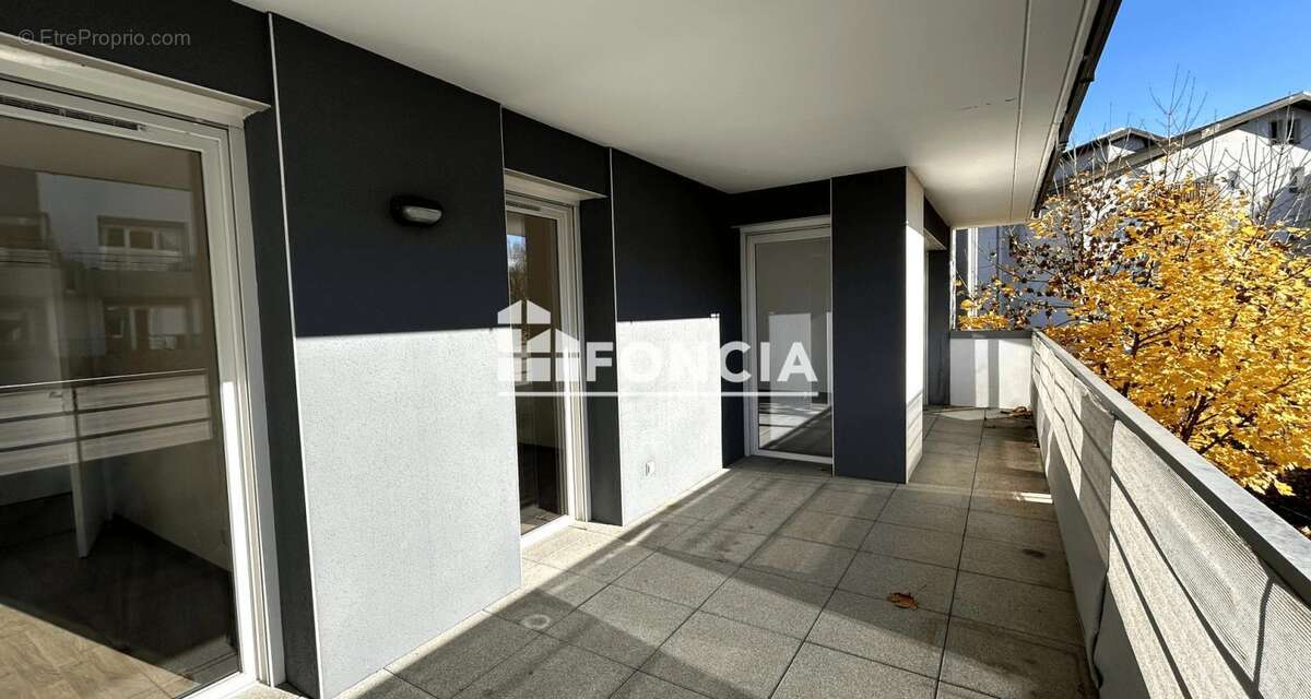 Appartement à REIGNIER