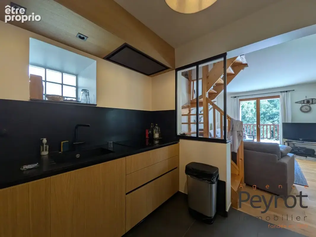 Maison 215 m² à La Cabanasse  - photo 3
