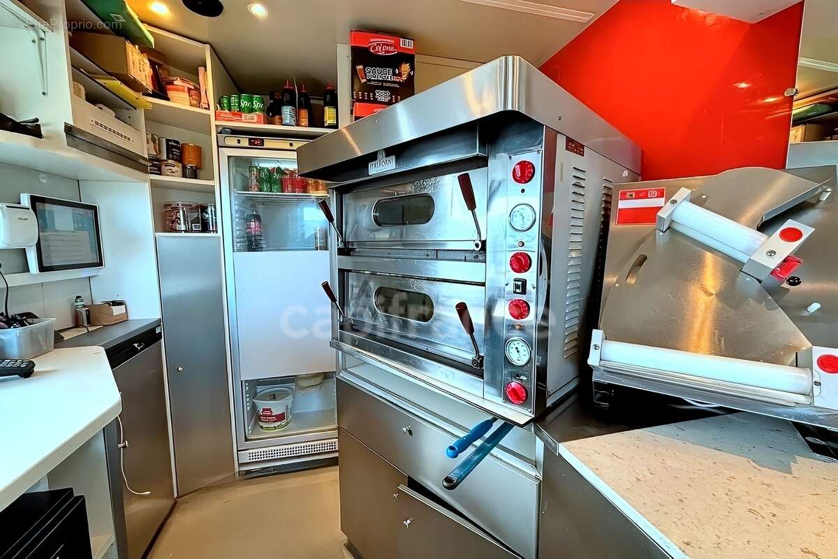 Plomeur (29) - Pizzeria à vendre - Emplacement premium à forte visibilité - Rentabilité immédiate - photo 4