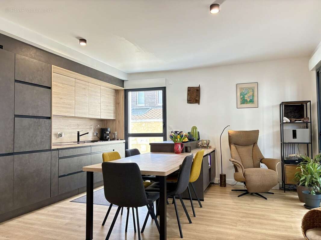 Appartement à BORDEAUX