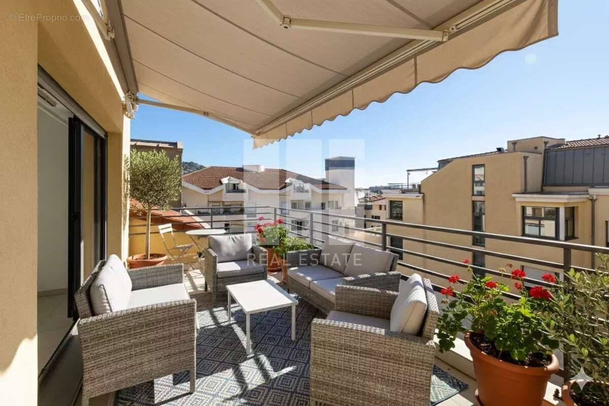 Appartement à CANNES