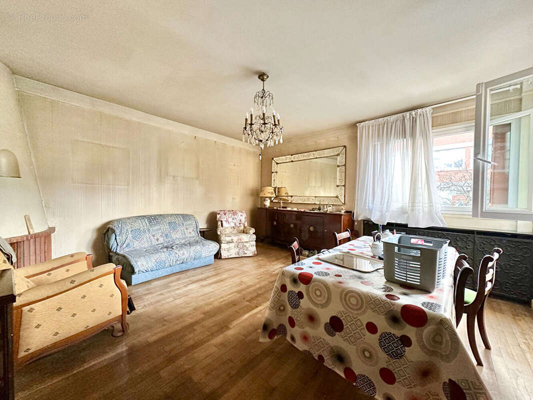 Maison à FONTENAY-SOUS-BOIS