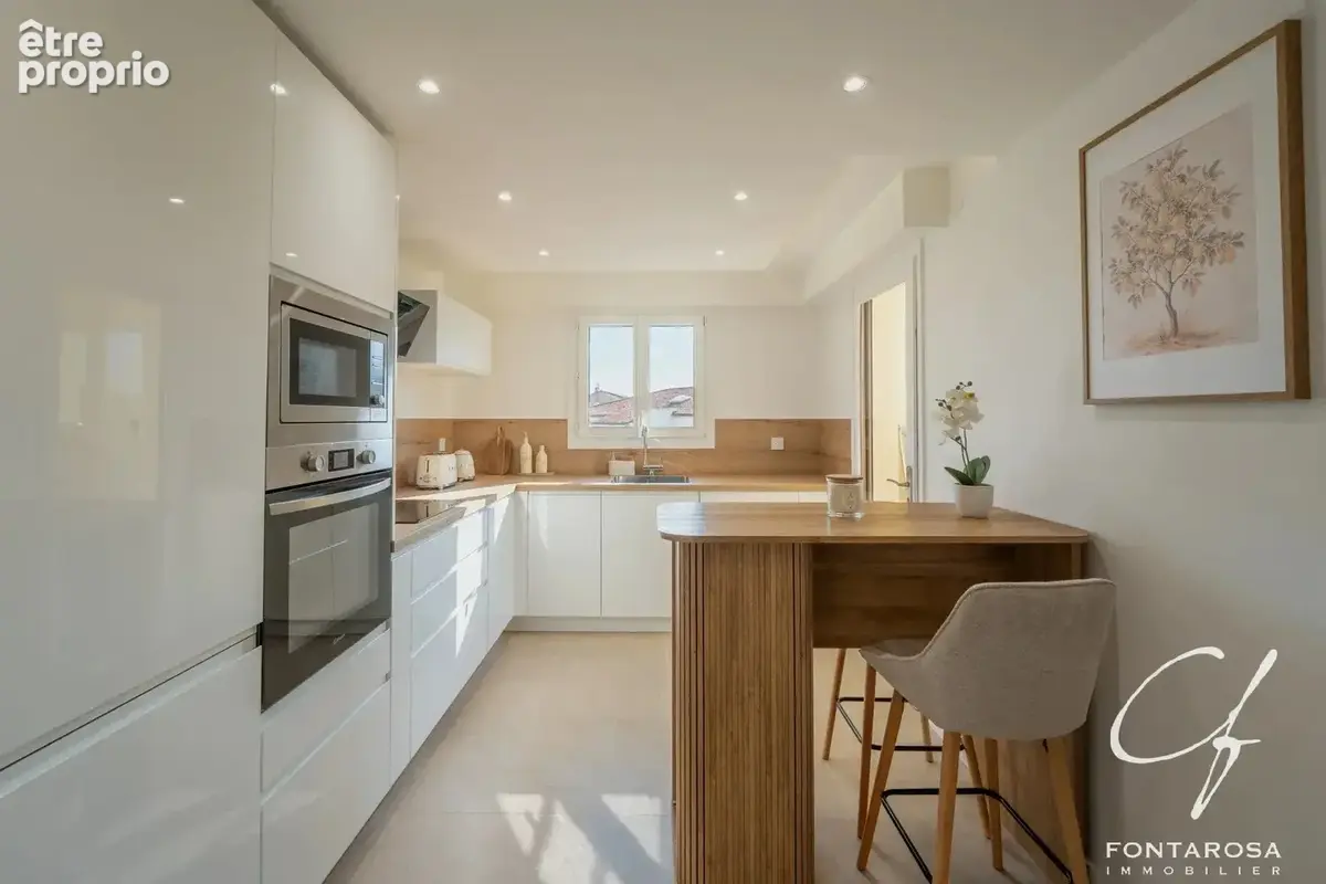 Fréjus - La Madeleine. 3 pièces 65 m² rénové – plein Sud. - photo 2