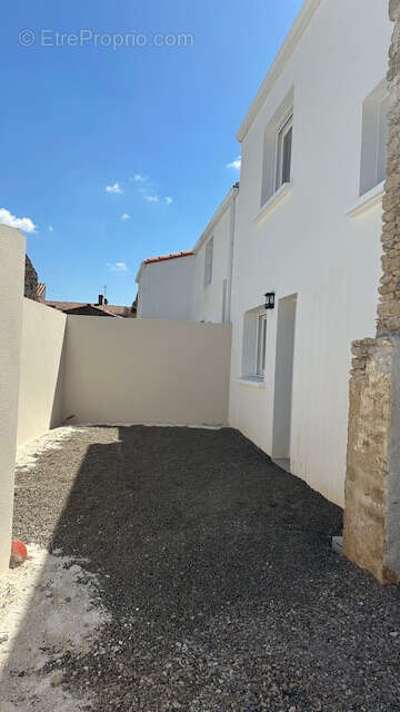 Maison à TALMONT-SAINT-HILAIRE