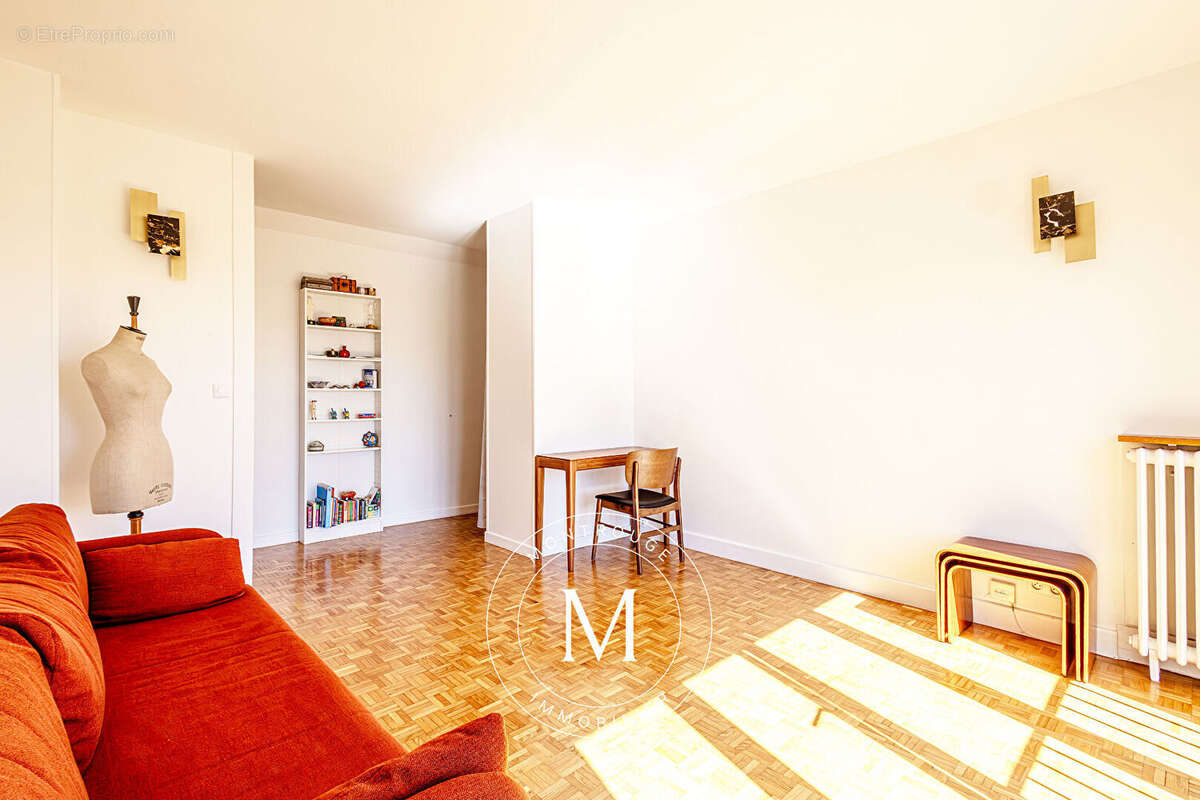 Appartement à MONTROUGE