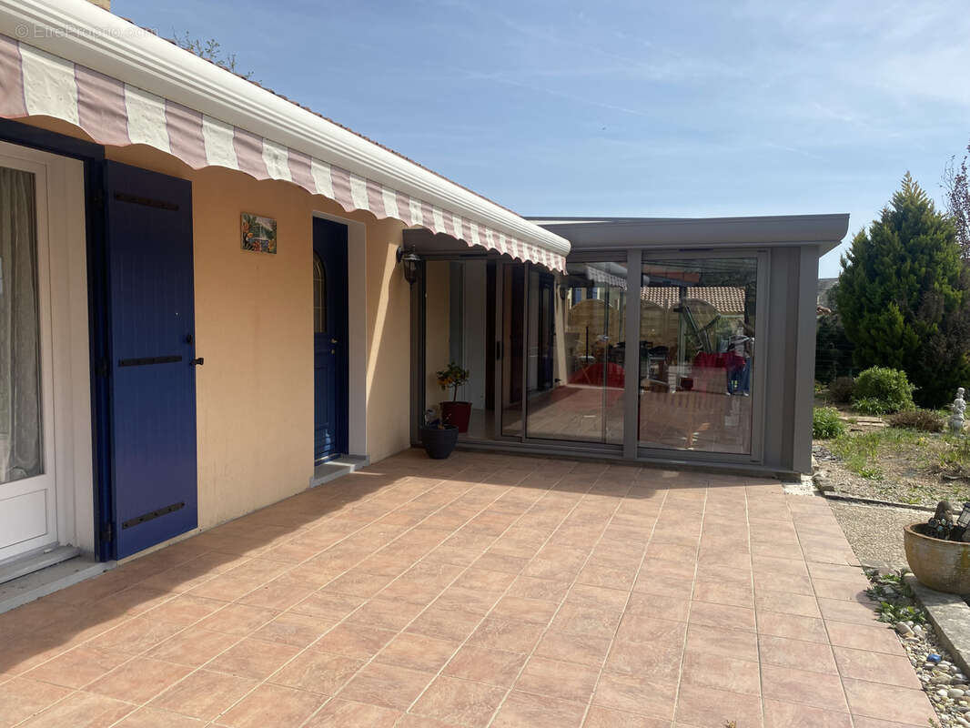 Maison à BELLAC
