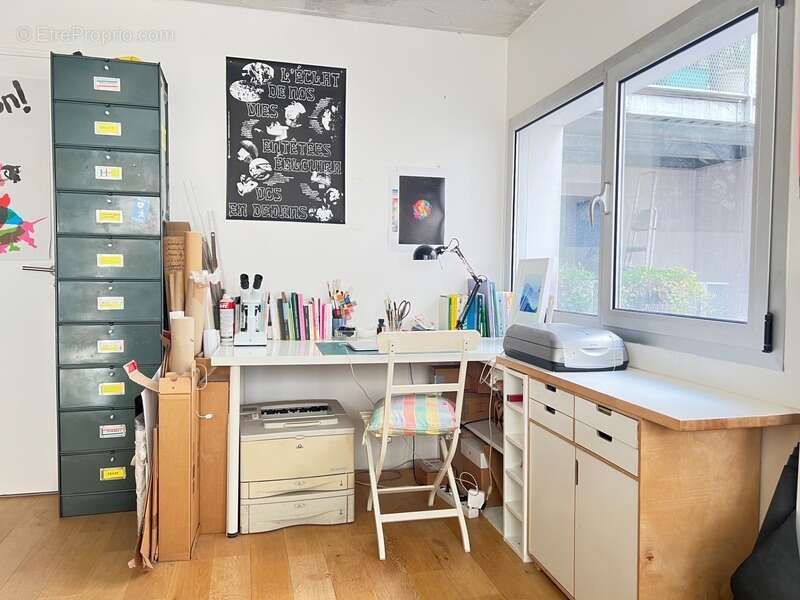 Appartement à PARIS-20E