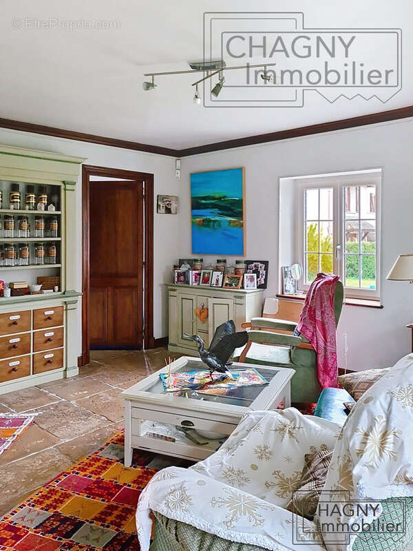 Maison à MONTAGNY-LES-BEAUNE