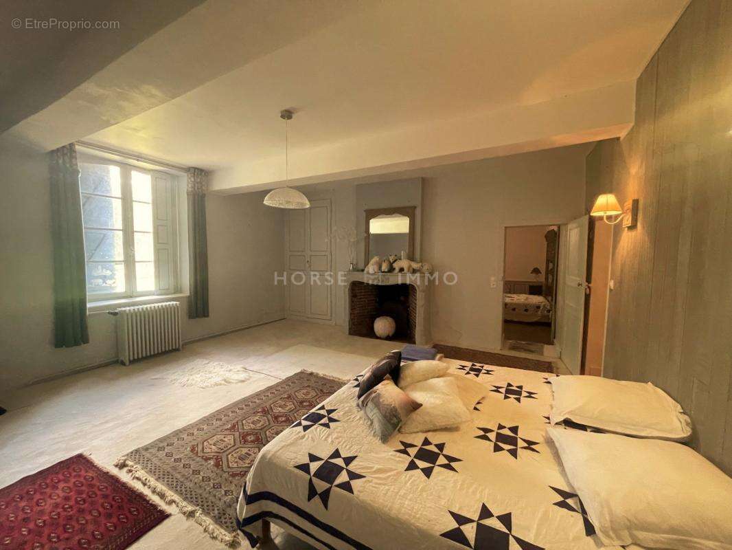 Maison à MORTAGNE-AU-PERCHE