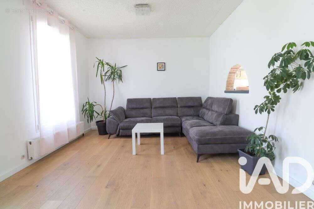 Photo 2 - Maison à VILLENEUVE-SAINT-GEORGES