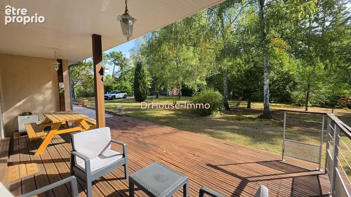Maison 9 pièces 202 m² à vendre à Ruaudin (72230) - photo 6