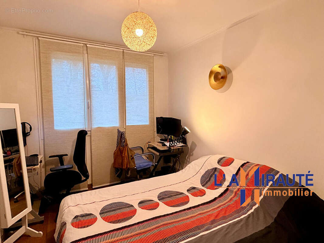 Appartement Maisons Laffitte 4 pièce(s) 80.30 m2 - photo 8