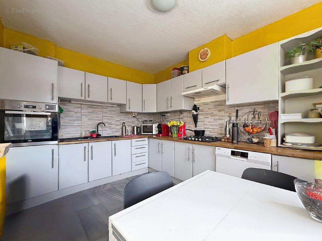 Maison à PICAUVILLE