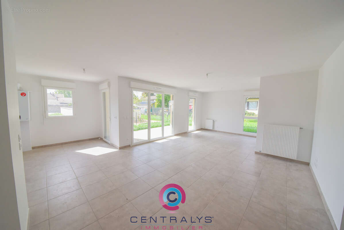 Appartement à LA TOUR-DU-PIN