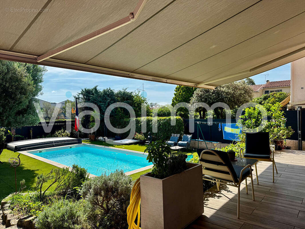 Maison à HYERES