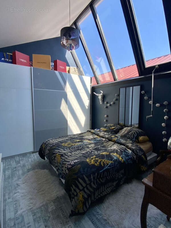 Appartement à LE COTEAU