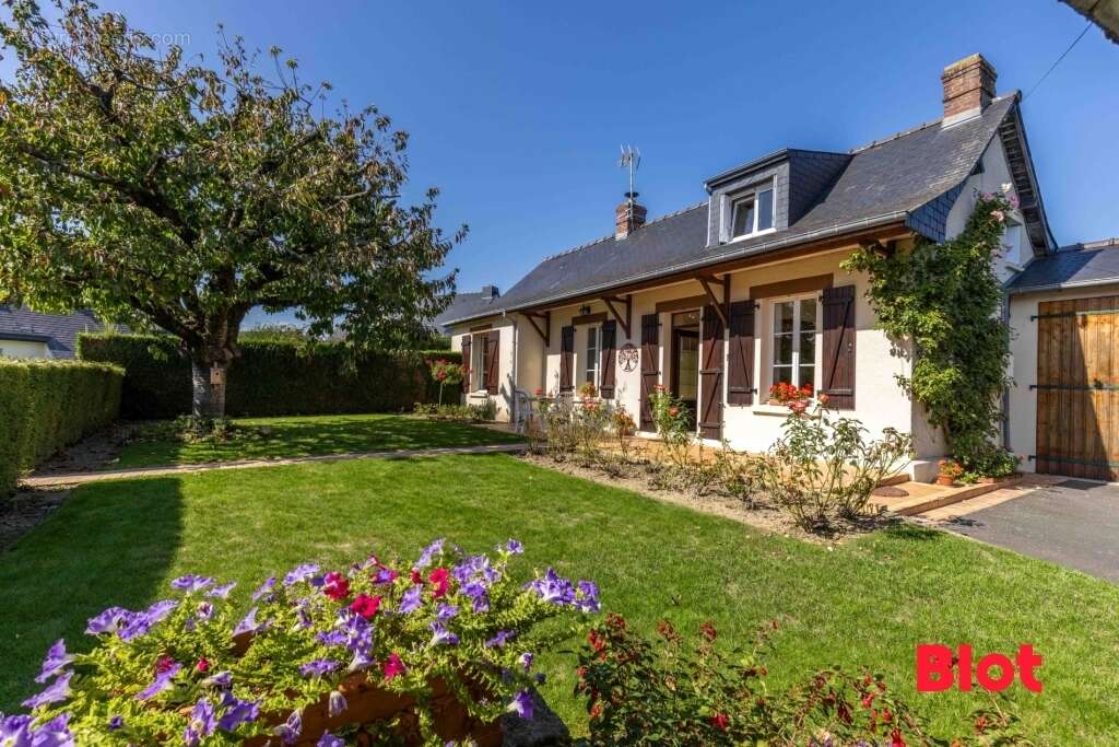 Maison à CHATEAUGIRON