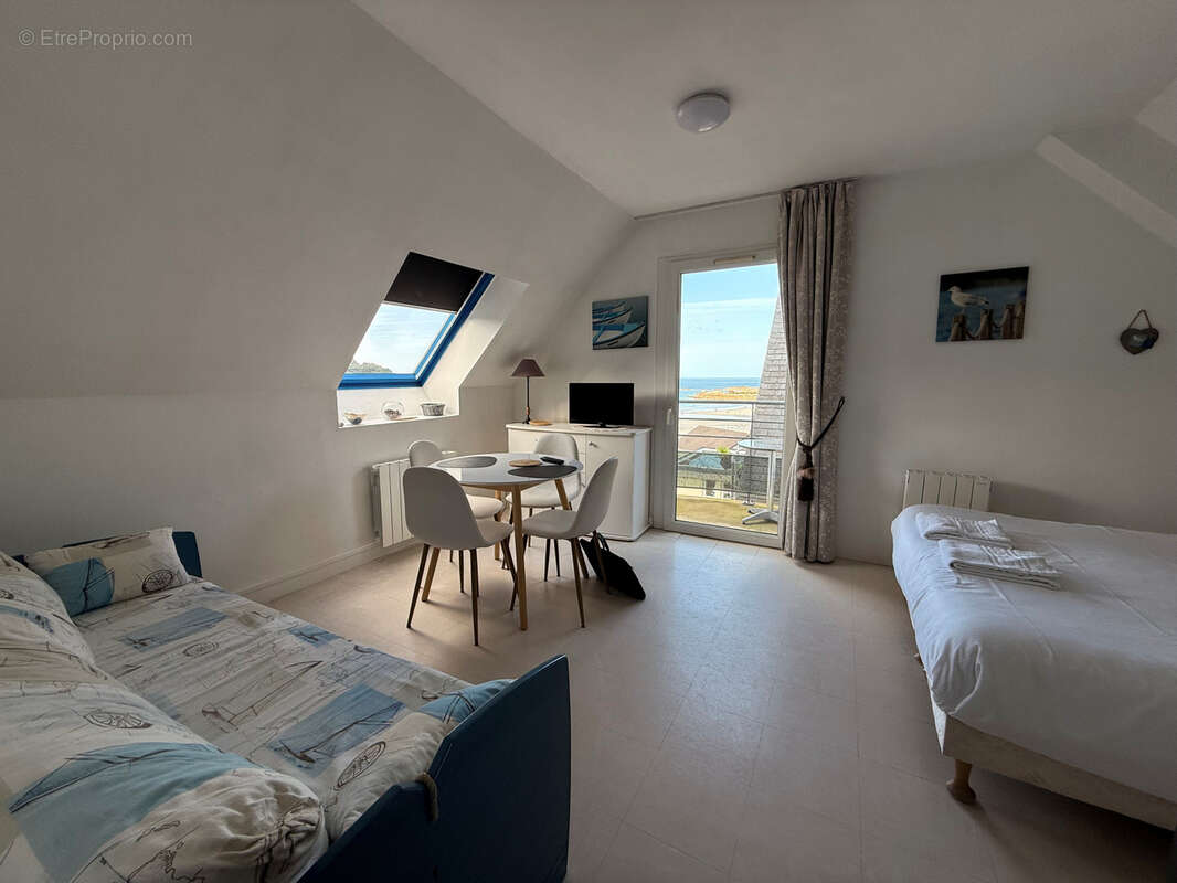 TRÉVOU-TRÉGUIGNEC: Studio vue mer - photo 3