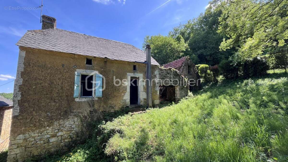 Maison à SALIGNAC-EYVIGUES