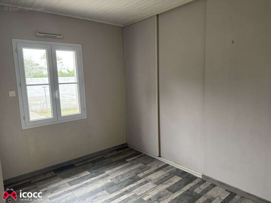 Maison 122 m² à L'aiguillon-Sur-Mer  - photo 7