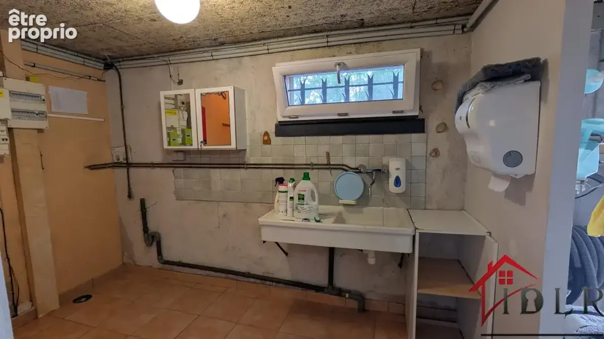 Grande maison familiale avec piscine à Grozon - photo 12