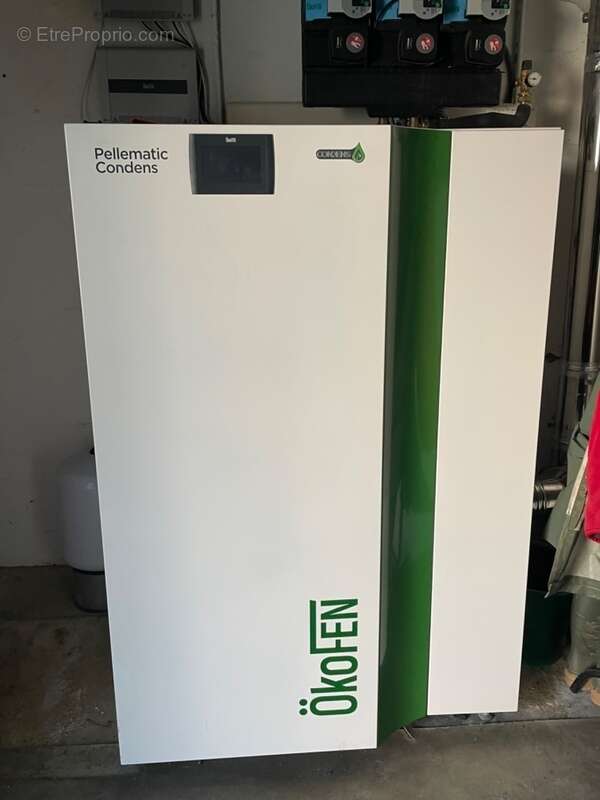 Maison à SAINT-JUNIEN