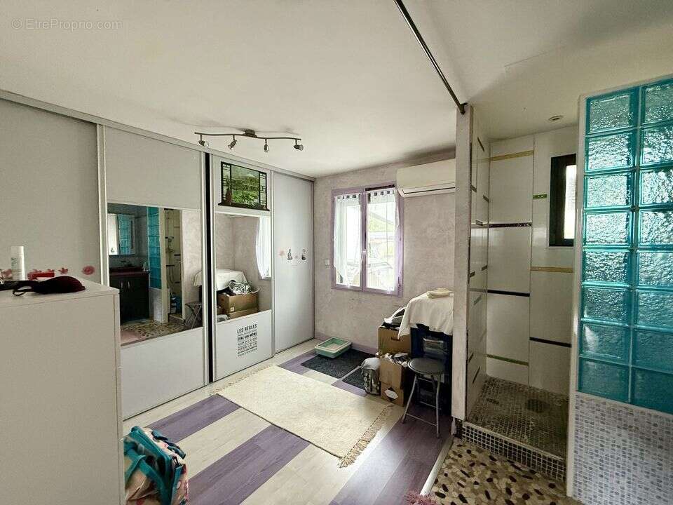 Maison à MAROLLES-SUR-SEINE