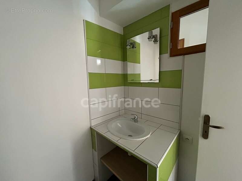 Maison de bourg à vendre 4 pièces env 211m² EXCIDEUIL (24)patio et jardin - photo 18