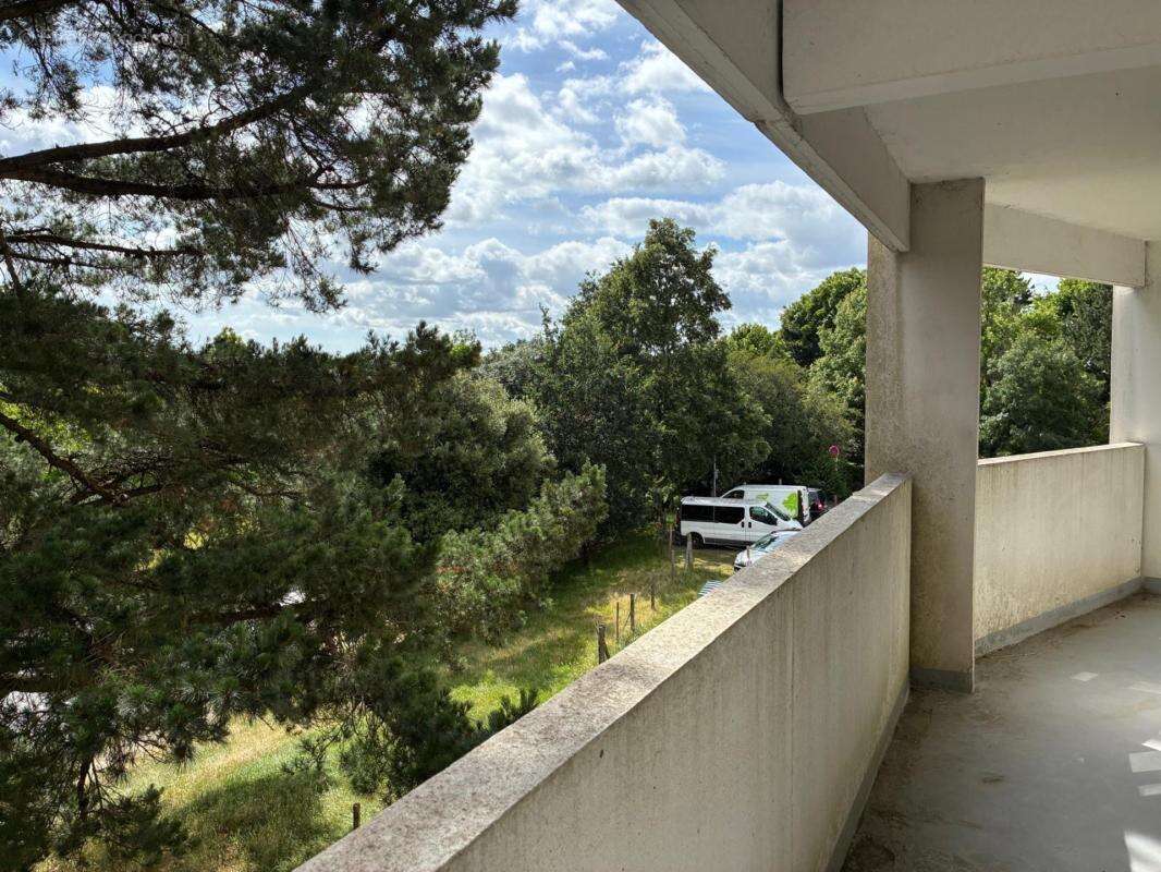 Appartement T4 de 84m2 avec grand balcon terrasse - photo 5