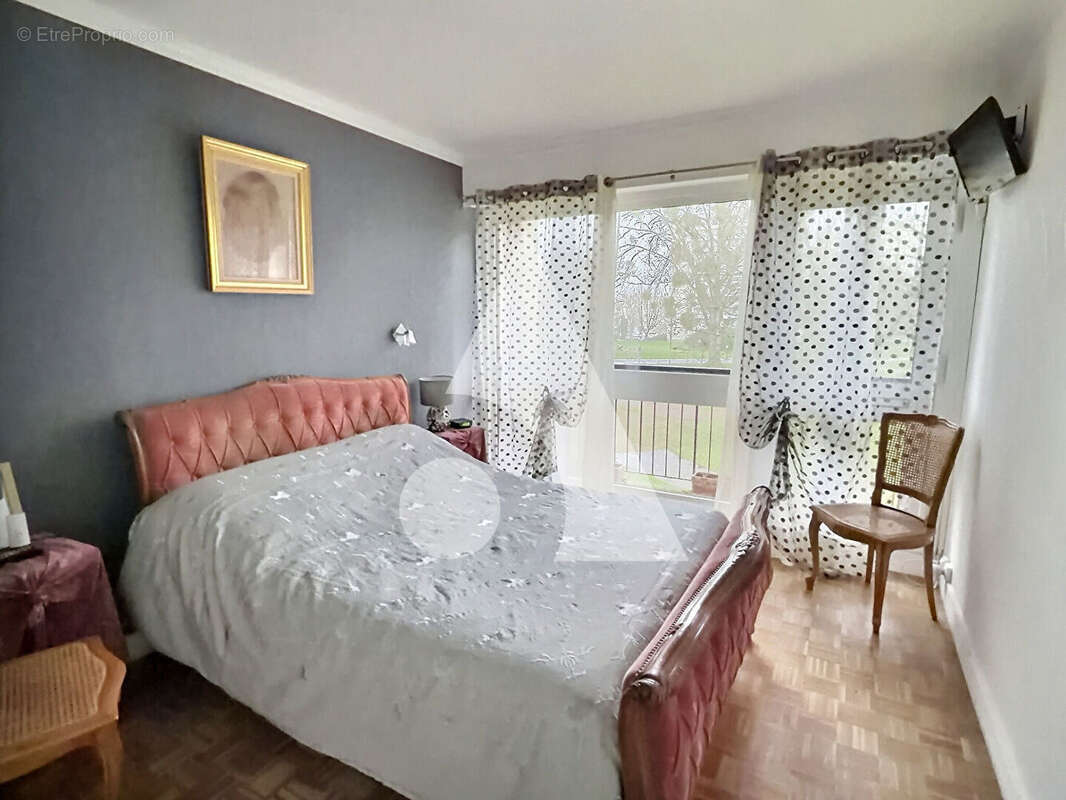 Appartement à PONTOISE