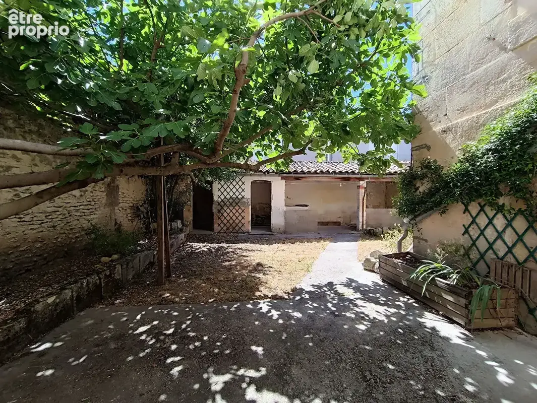 Maison à COGNAC