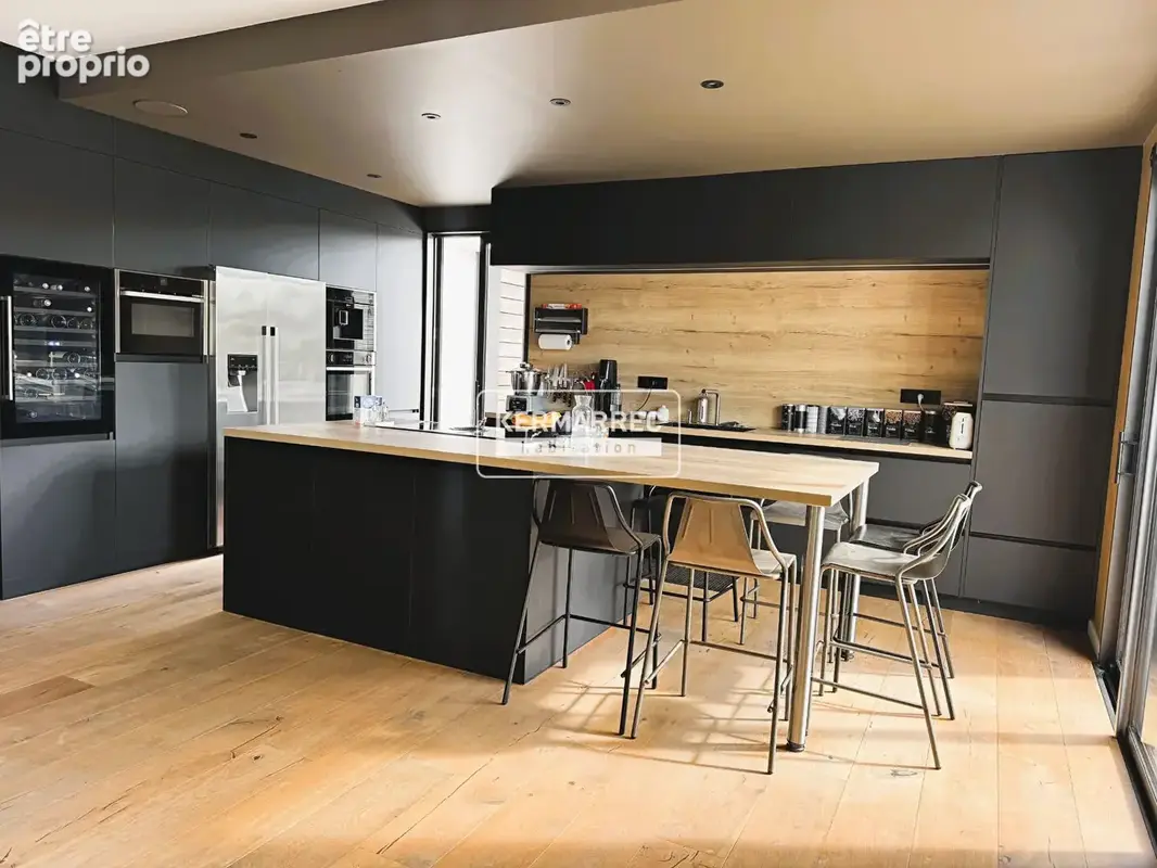 A VENDRE Maison Vitre 7 pièce(s) 169 m2 - 699 000  HAI - photo 4
