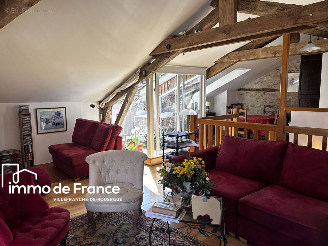 Maison à VILLEFRANCHE-DE-ROUERGUE