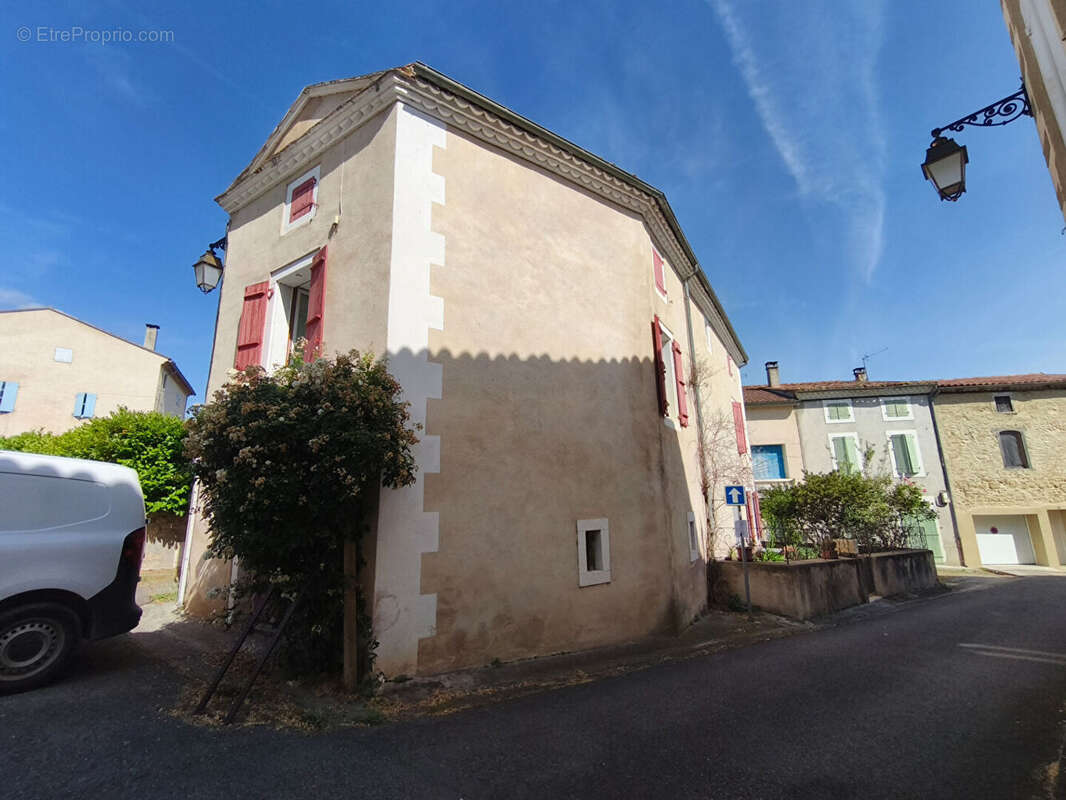 Maison 5 chambres 133 m² - photo 2