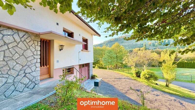 Maison à SAINT-MAURICE-SUR-MOSELLE