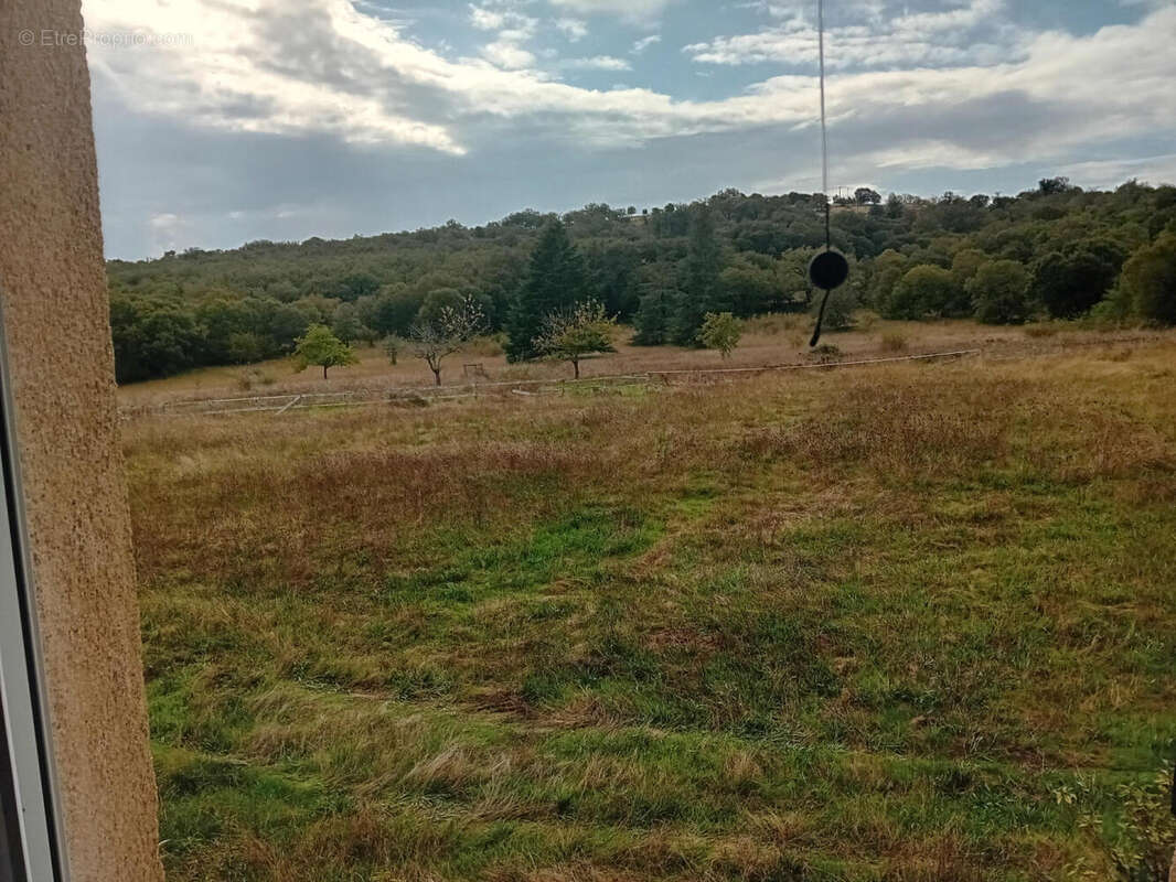 Vue de la chambre de gauche  - Maison à LABASTIDE-MURAT