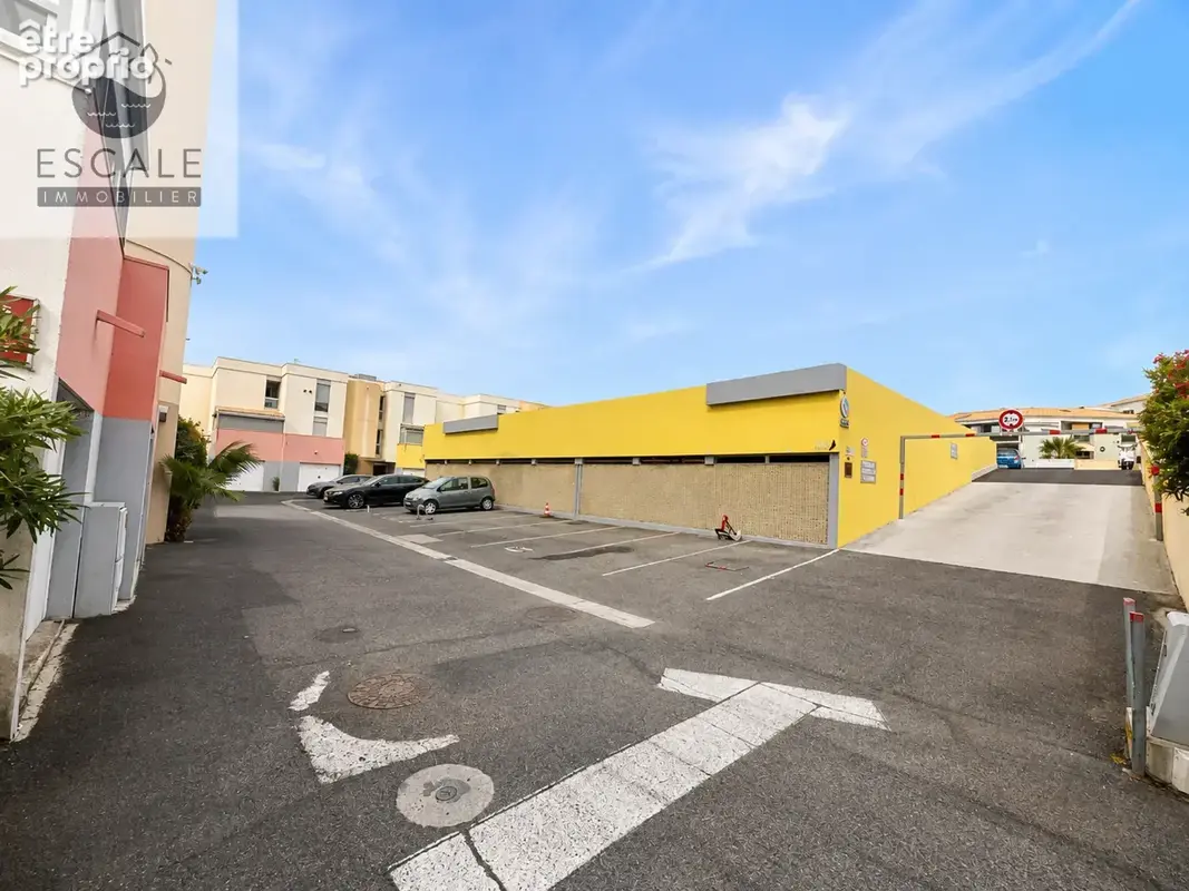 Vente garage dans la residence port cros aux quilles a sete - photo 2