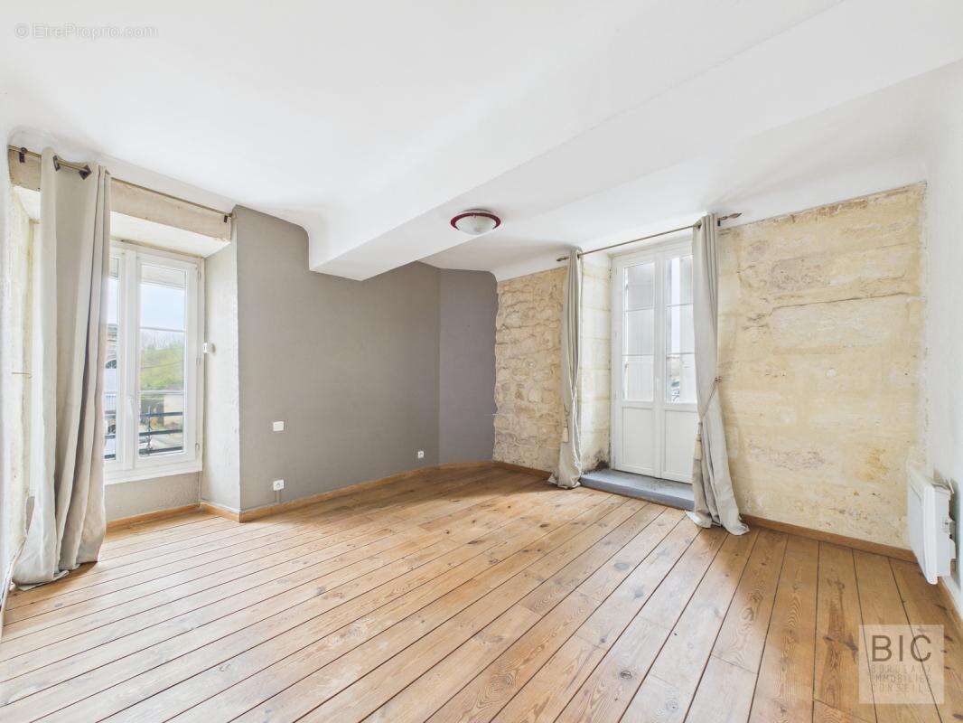 Maison à GUITRES