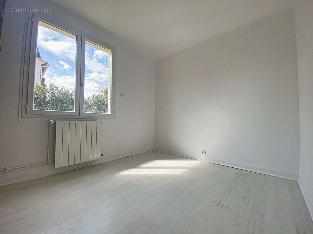 Maison à SAINT-CANNAT