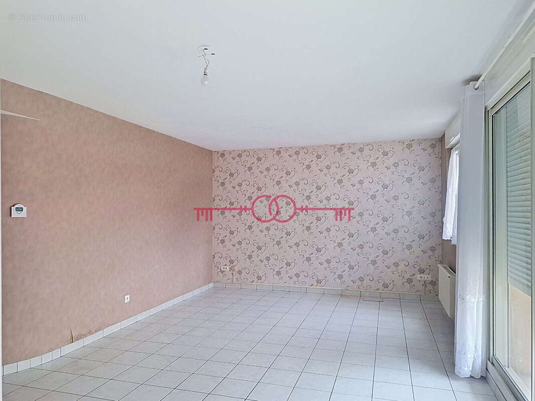 Proximité HOPITAL, bel appartement de type 3 - photo 3