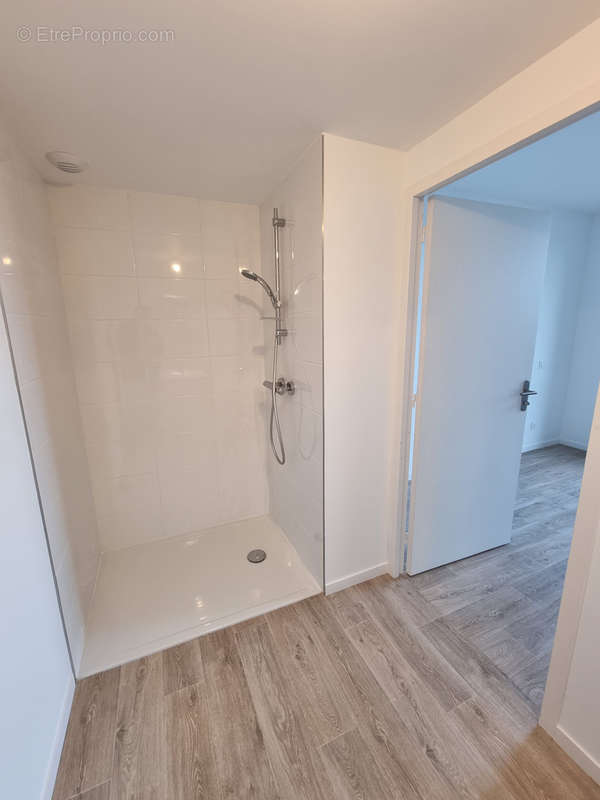 Appartement à SAINT-ERBLON