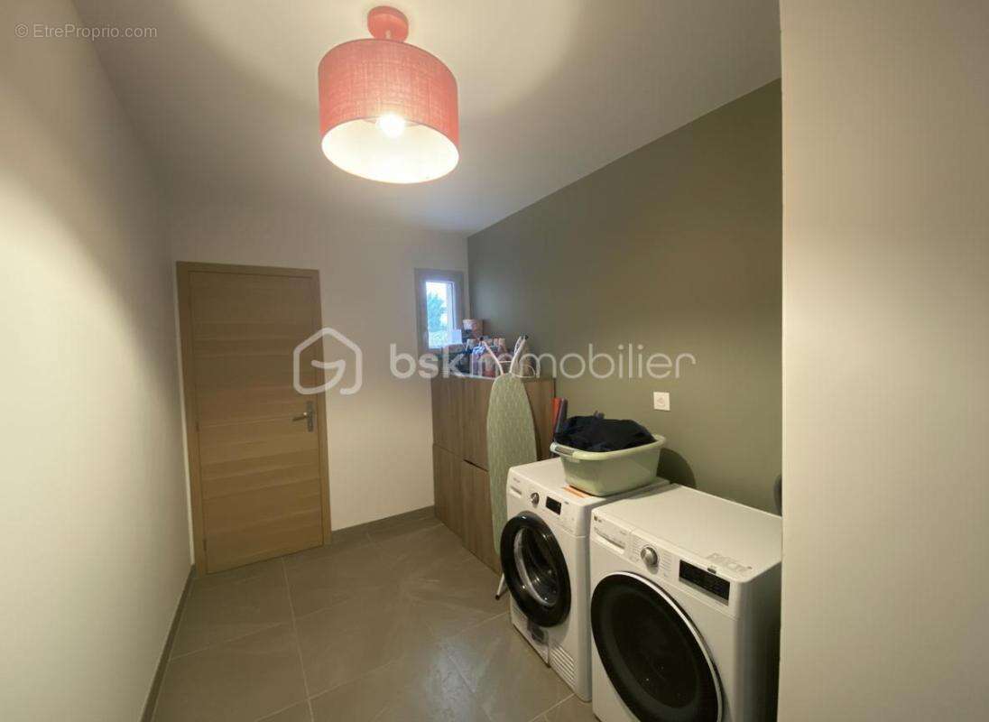 Saint-saturnin-lès-apt (84) - villa contemporaine de 2021 – plain-pied – 4 chambres - photo 13