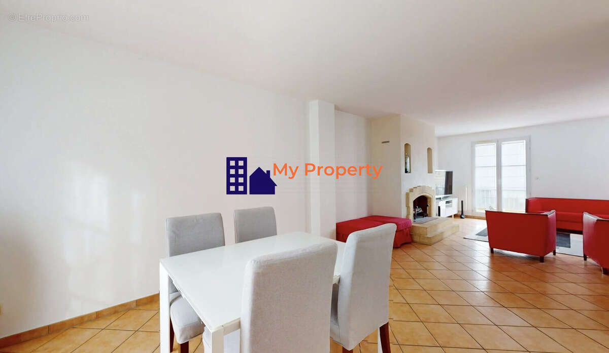 Maison à CARRIERES-SUR-SEINE